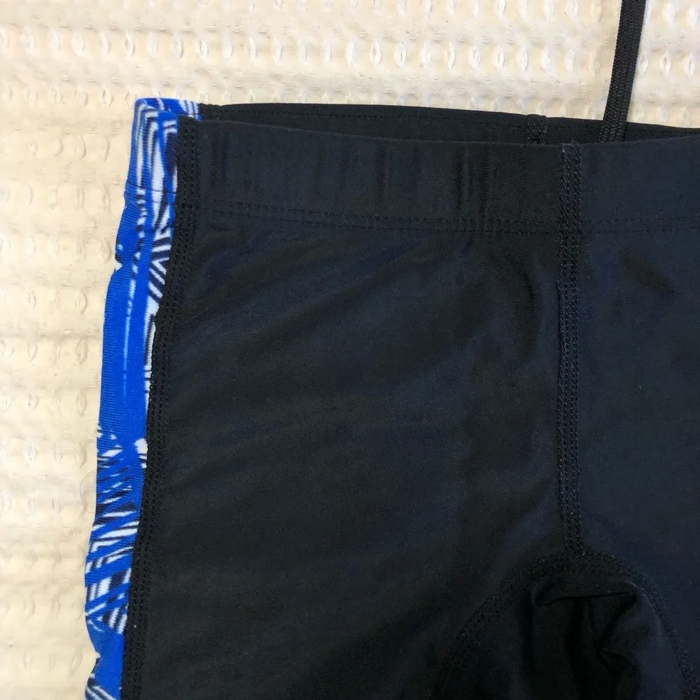 Nike boys black